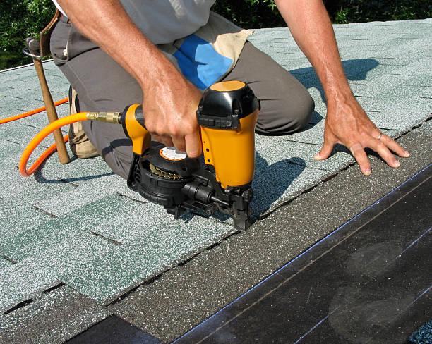Quick and Trustworthy Emergency Roof Repair Services in Schoolcraft, MI